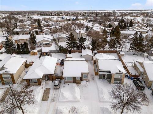 424 Burland Ave, Winnipeg, MB 