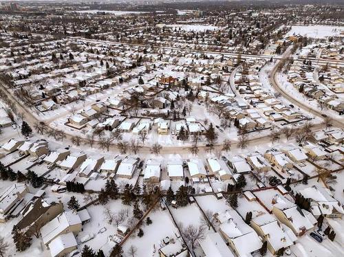 424 Burland Ave, Winnipeg, MB 