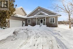 20 CARLISLE Road  Flamborough, ON L8B 1C9