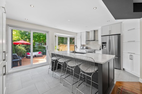 775 Rue de Namur  Saint-Lambert, QC J4S 1Z5