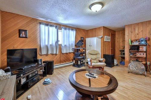 Salon - 32 Ch. De La Ferme, Messines, QC - Indoor Photo Showing Living Room