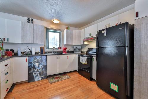 Cuisine - 32 Ch. De La Ferme, Messines, QC - Indoor Photo Showing Kitchen With Double Sink