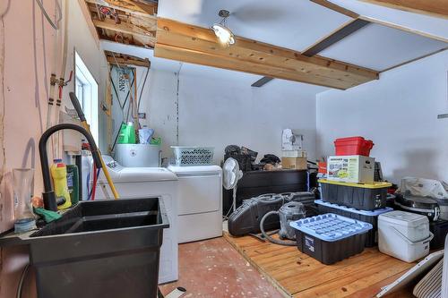 Salle de lavage - 32 Ch. De La Ferme, Messines, QC - Indoor Photo Showing Laundry Room