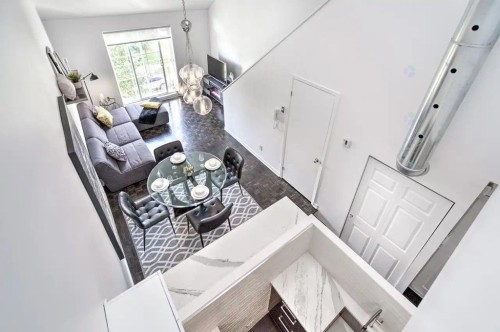 Vue d'ensemble - 2446 Rue Charles-Darwin, Montréal (Saint-Laurent), QC - Indoor Photo Showing Other Room