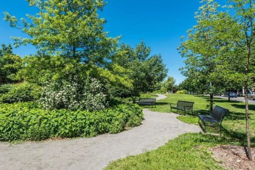 À proximité - 2446 Rue Charles-Darwin, Montréal (Saint-Laurent), QC - Outdoor