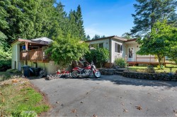13-5838 Blythwood Rd  Sooke, BC V9Z 1H7