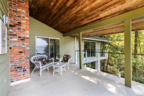 212 Sunset Dr, Salt Spring, BC 