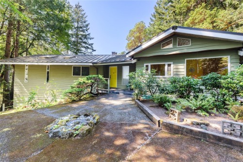 212 Sunset Dr, Salt Spring, BC 
