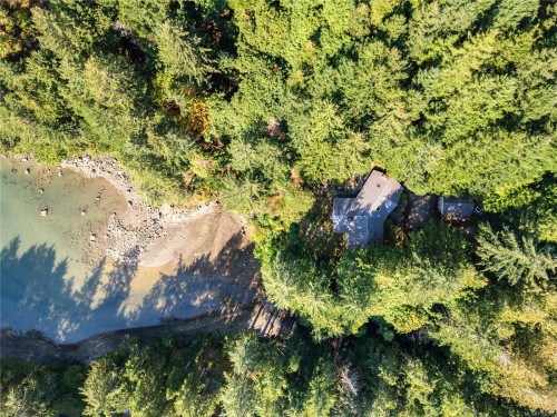 212 Sunset Dr, Salt Spring, BC 