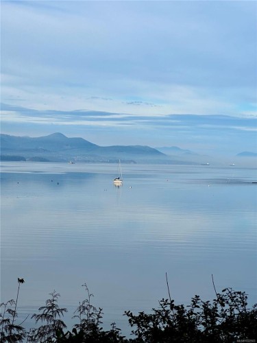 212 Sunset Dr, Salt Spring, BC 