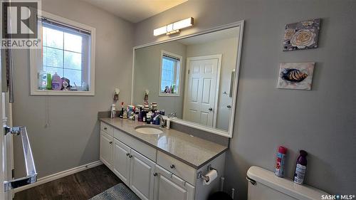 10 103 Banyan Crescent, Saskatoon, SK - Indoor Photo Showing Bathroom