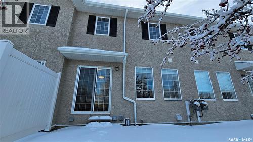 10 103 Banyan Crescent, Saskatoon, SK - Outdoor