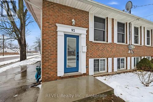 92 LAVINIA STREET  Fort Erie (Central), ON L2A 2E2