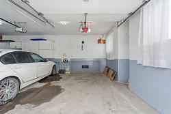 Garage - 
