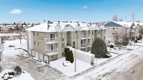 Vue d'ensemble - 1-2408 Rue Des Grisons, Laval (Vimont), QC - Outdoor