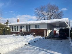 17 Rue de Bourgogne  Gatineau (Gatineau), QC J8T 4L1