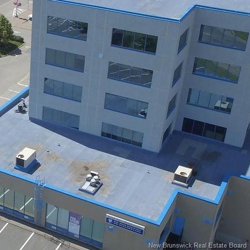 275 Main St, Bathurst, NB 