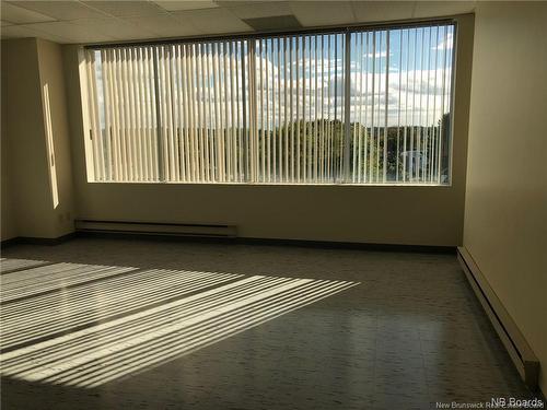 275 Main St, Bathurst, NB 