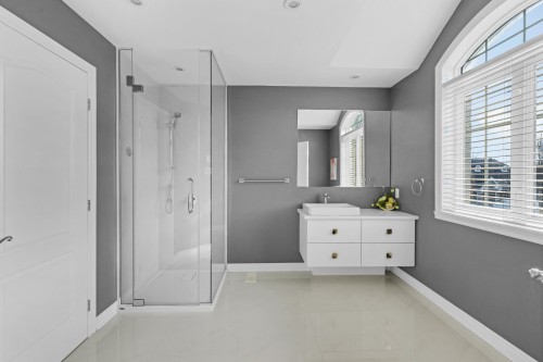 Ensuite bathroom - 451 Boul. De Fontainebleau, Blainville, QC - Indoor Photo Showing Bathroom