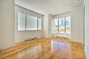 Living room - 502-651 Rue De La Montagne, Montréal (Ville-Marie), QC  - Indoor Photo Showing Other Room 