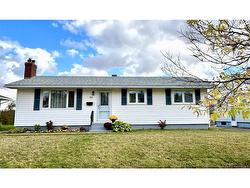 94 Parkdale DR  Moncton, NB E1C 4K9