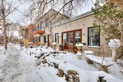 6009Z Rue Louis-Hémon  Montréal (Rosemont/La Petite-Patrie), QC H2G 2K5