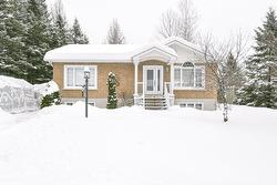 565 Rue des Plaines  Sainte-Adèle, QC J8B 1P6