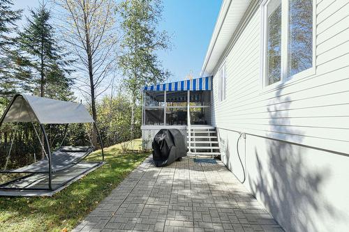 Cour - 565 Rue Des Plaines, Sainte-Adèle, QC - Outdoor