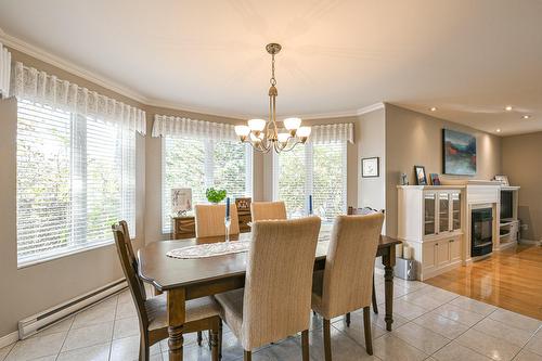 Salle à manger - 565 Rue Des Plaines, Sainte-Adèle, QC - Indoor Photo Showing Dining Room