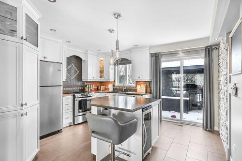 Kitchen - 225 Rue Dupont, Saint-Jean-Sur-Richelieu, QC - Indoor Photo Showing Kitchen