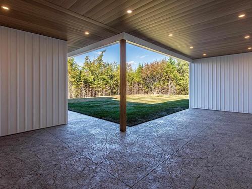 372 Canoe Crescent, Hammonds Plains, NS 