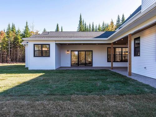 372 Canoe Crescent, Hammonds Plains, NS 