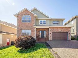 78 Drillio Crescent  Halifax, NS B3N 3K7