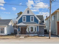 63 Broadway Street  Kensington, PE C0B 0A3