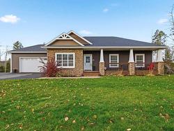 254 Laurel Ridge Drive  Beaver Bank, NS B4G 1H5