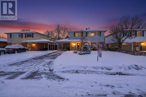 43 BENTON STREET  Brampton, ON L6W 3B8