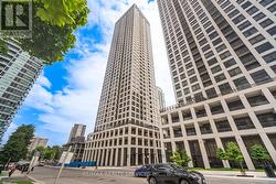 2401 - 30 ELM DRIVE  Mississauga, ON L5B 0N6