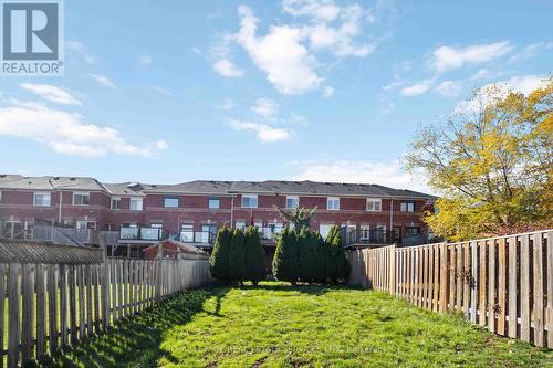 1584 Woodhenge Way, Mississauga, ON - Outdoor