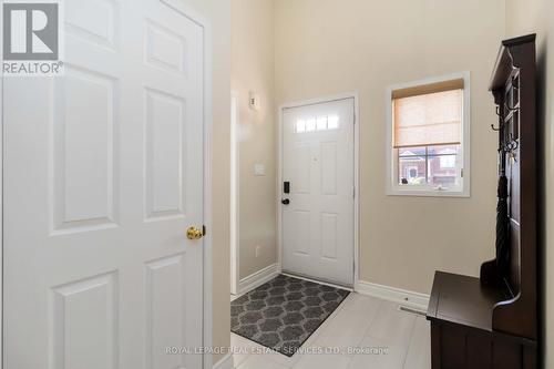 1584 Woodhenge Way, Mississauga, ON - Indoor Photo Showing Other Room