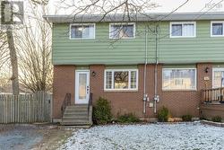 74 Circassion Drive  Dartmouth, NS B2W 4N4