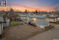 F5 1295 9th AVENUE NE  Moose Jaw, SK S6J 1C6