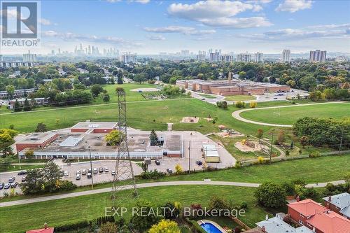 1923 Steepbank Crescent, Mississauga, ON - Outdoor With View