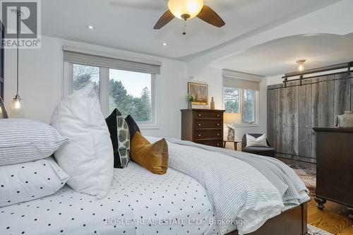 2972 Oslo Crescent, Mississauga, ON - Indoor Photo Showing Bedroom