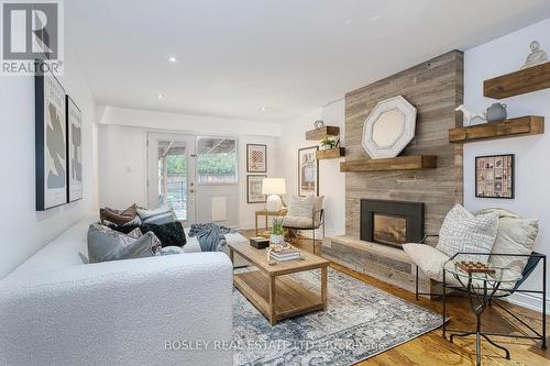2972 Oslo Crescent, Mississauga, ON - Indoor Photo Showing Living Room With Fireplace