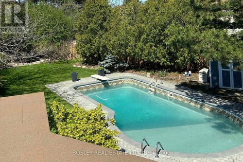 2972 Oslo Crescent, Mississauga, ON - Outdoor With In Ground Pool
