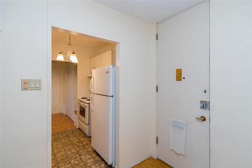 6F-300 Roslyn Rd, Winnipeg, MB 