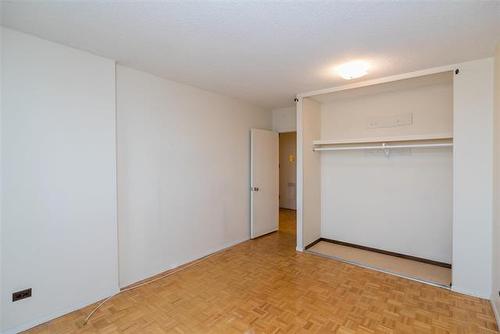 6F-300 Roslyn Rd, Winnipeg, MB 