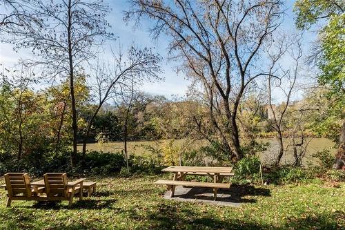 6F-300 Roslyn Rd, Winnipeg, MB 