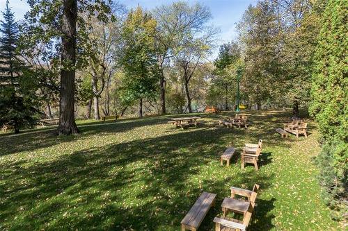 6F-300 Roslyn Rd, Winnipeg, MB 