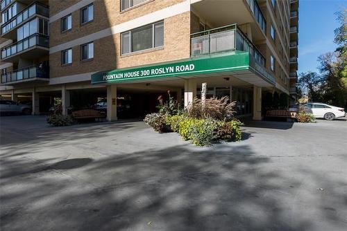 6F-300 Roslyn Rd, Winnipeg, MB 